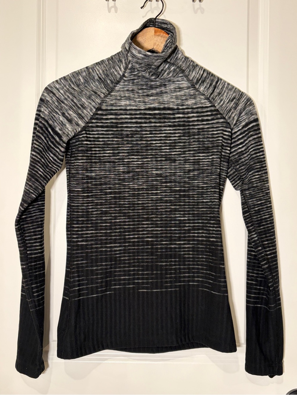 Nike Pro Hyperwarm Striped Mock Neck Pullover Top Black Gray Small